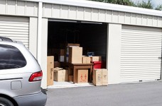 13696298-13696298-self-storage-warehouse-building-with-an-open-unit
